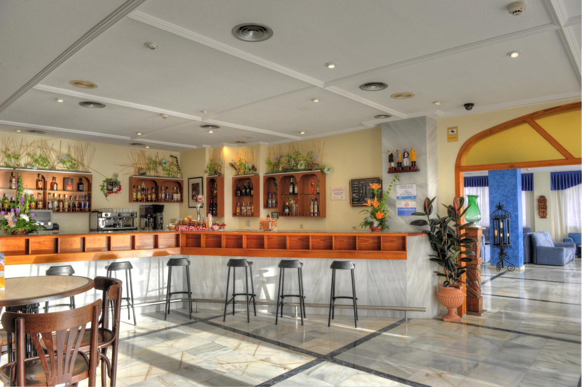 Apartamentos La Mirage Ла-Манга-дель-Мар-Менор Экстерьер фото
