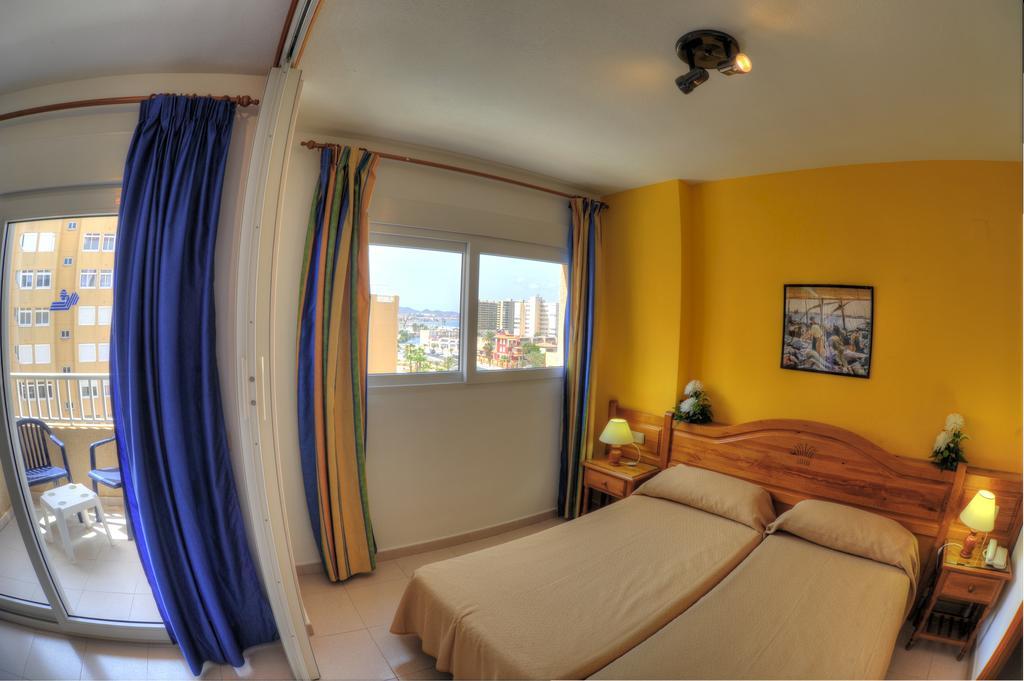 Apartamentos La Mirage Ла-Манга-дель-Мар-Менор Номер фото