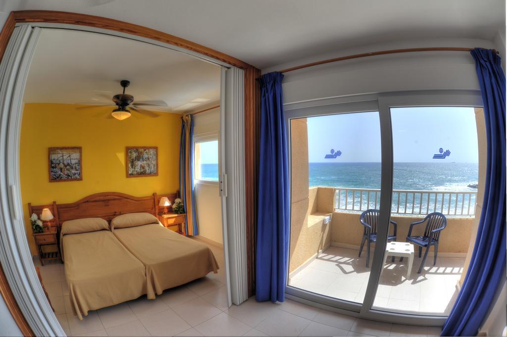 Apartamentos La Mirage Ла-Манга-дель-Мар-Менор Номер фото