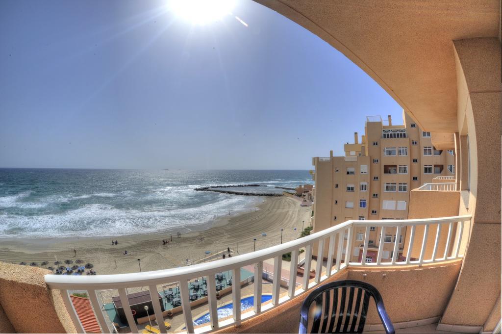 Apartamentos La Mirage Ла-Манга-дель-Мар-Менор Номер фото